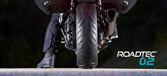 METZELER ROADTEC 02: THE SUPER-SPORT-TOURING TYRE WITH DYNATREAD™ TECHNOLOGY