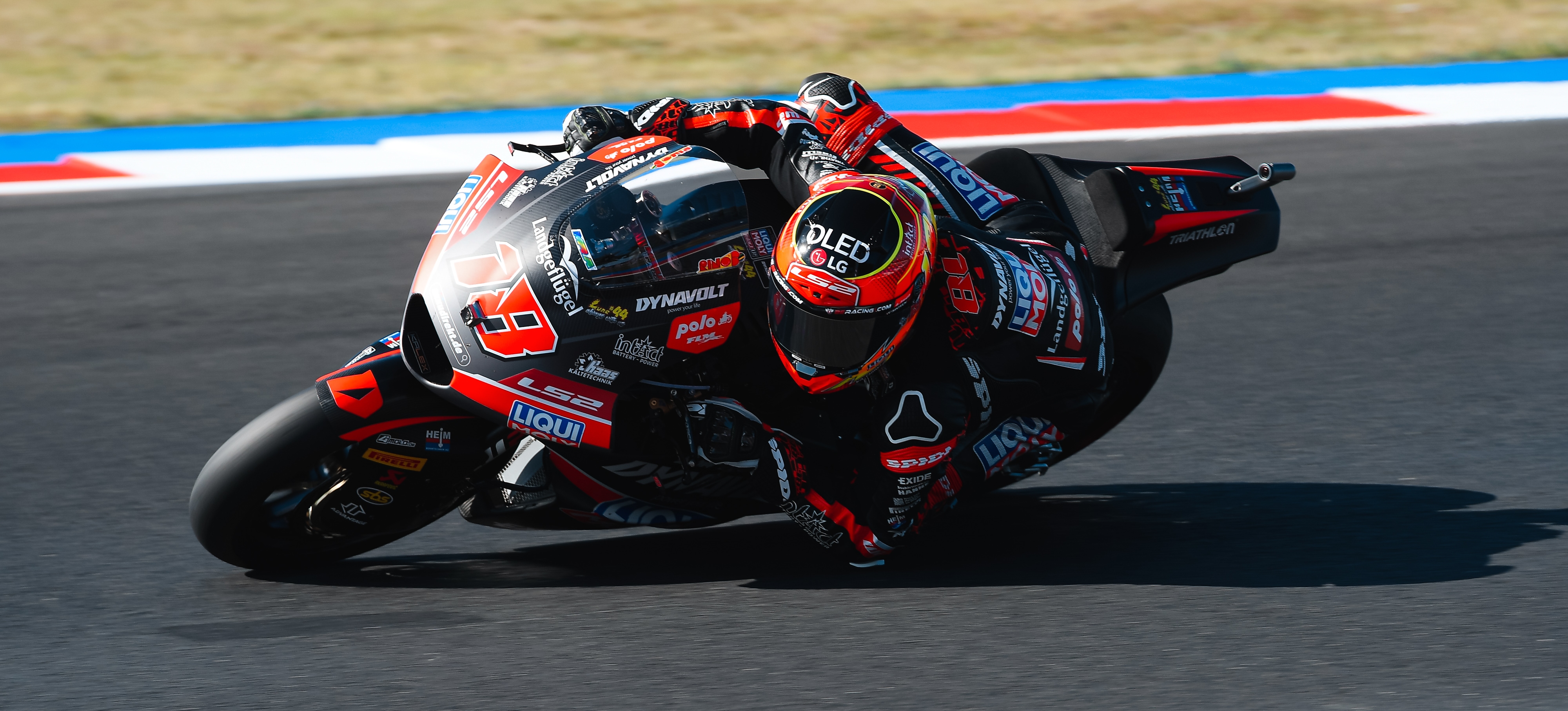 Gonzalez extends Moto2™ championship lead; Quiles' medium-compound strategy pays off in Moto3™