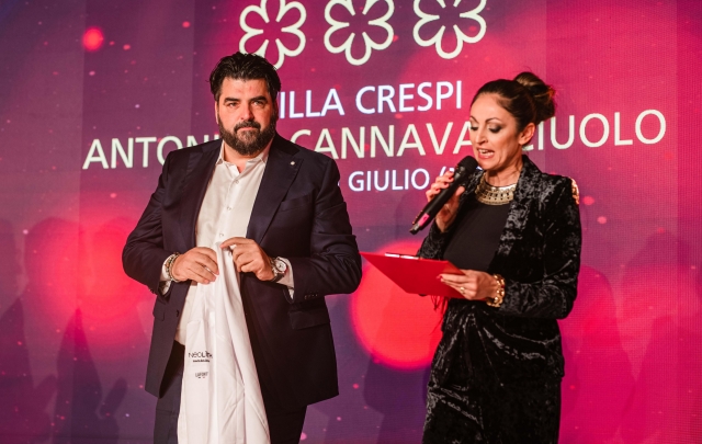 Guida MICHELIN Italia 2023 - Il ristorante Villa Crespi di Antonino Cannavacciuolo entra nel Gotha dei 3 stelle Michelin