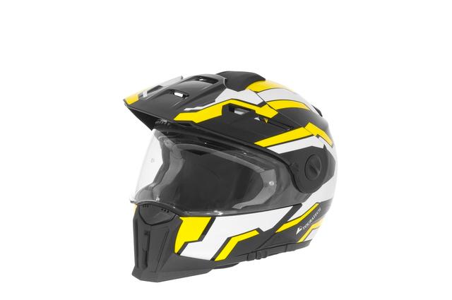 The New AVENTURO Mod: flip-up helmet with off-road genes