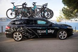Ford Mondeo estate in Team Sky colours