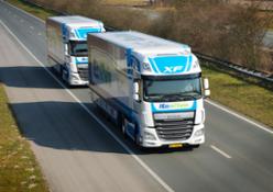 DAF-EcoTwin-participating-in-the-European-Truck-Platooning-Challenge-20160322-03