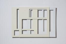 Grazia Varisco, Silenzi, 2005, alluminio verniciato bianco, tre elementi, larghezza variabile, misure variabili (aperto)