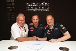 Aston Martin and Red Bull Racing extend Innovation Partnership into 2017 01