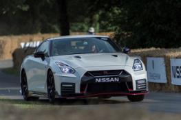 426196104 Nissan GT R NISMO at the Goodwood Festival of Speed