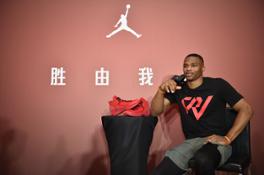 Russell was interviewed in Guangzhou 73670