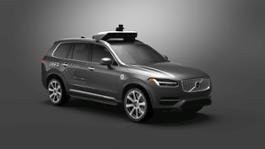 194846 Volvo Cars and Uber join forces to develop autonomous driving cars