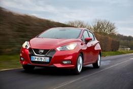 426212477 Nissan Micra - Passion Red