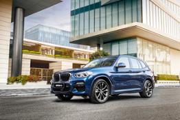Photo Set - The new BMW X3, made in China.