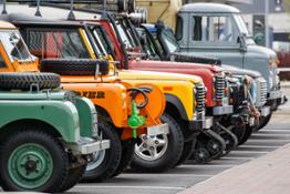 LAND ROVER 70 YEARS - CLASSIC VEHICLE CONVOY