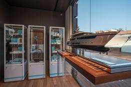 Riva temporary store @ Waterfront 5