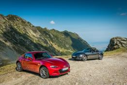 2019MX-5 Family-7 hires