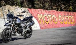 02 Moto Guzzi V85TT a Mandello