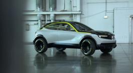 Mark-Adams-presenta-Opel-GT-X-Experimental-506580