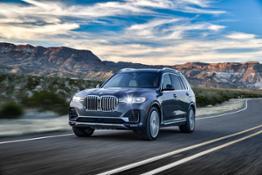 The first-ever BMW X7 xDrive40i