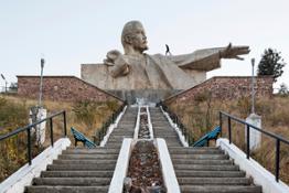 03 - Lenin monument (1965). Istaravshan, Tajikistan. Photo: Stefano Perego, from Soviet Asia, published by FUEL.
