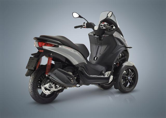 piaggio mp3 300