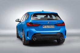 Photo Set - The all-new BMW 1 Series - BMW M135i xDrive, Misano blue metallic- Studio