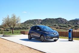 21231655 2019 - New Renault ZOE tests drive in Sardinia