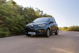 21231668 2019 - New Renault ZOE tests drive in Sardinia