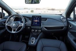 21231645 2019 - New Renault ZOE tests drive in Sardinia