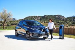 21231651 2019 - New Renault ZOE tests drive in Sardinia