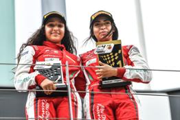 Hamda e Amna Al Quabaidi Iron Lynx Abu Dhabi Racing