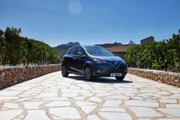 21231649 2019 - New Renault ZOE tests drive in Sardinia
