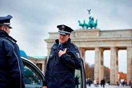 TETRA Police Officers Berlin 2