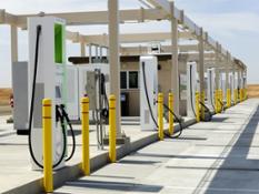 Volkswagen Group of America opens next-gen charging station at Arizona global test center--12002