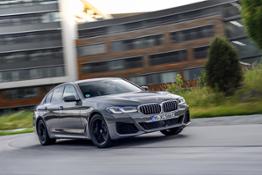 P90395477 highRes the-new-bmw-545e-xdr