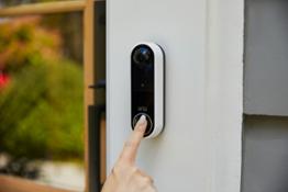 Essential Video Doorbell Wire-Free AVD2001 Lifestyle Doorbell Press