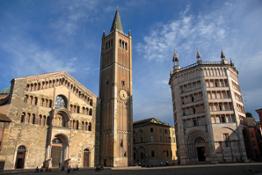 1. Duomo e Battistero - Foto Amoretti Parma