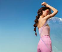 Maria Nila Summer Essentials s f playful ponytail 2021-04-23