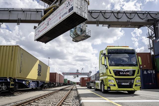 ANITA: completato il primo passo verso il futuro digitale del trasporto combinato presso il terminal logistico Ulm Dornstadt