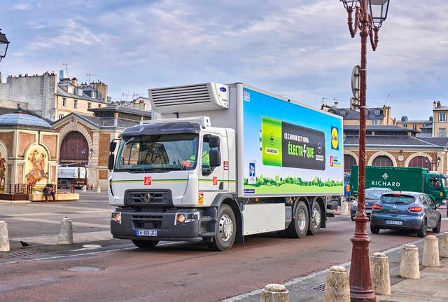 Renault Trucks arricchisce la sua gamma di veicoli elettrici