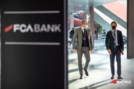 24 nov EICMA-FCA Bank-1