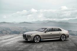 Photo Set - The new BMW 7 Series_