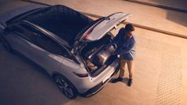 All-new Megane E-TECH Electric delving into the heart of innovationEpisode 1  Two patents for a lighter rear hatch