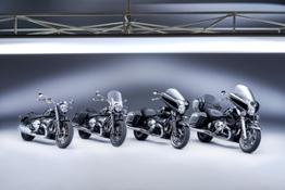 P90430929 highRes the-bmw-r-18-family-