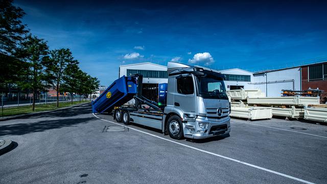 Il trasporto nel settore dell’edilizia diventa elettrico: al bauma 2022, Mercedes-Benz Trucks presenta soluzioni di veicoli pensate su misura, silenziose ed a zero emissioni locali di CO2