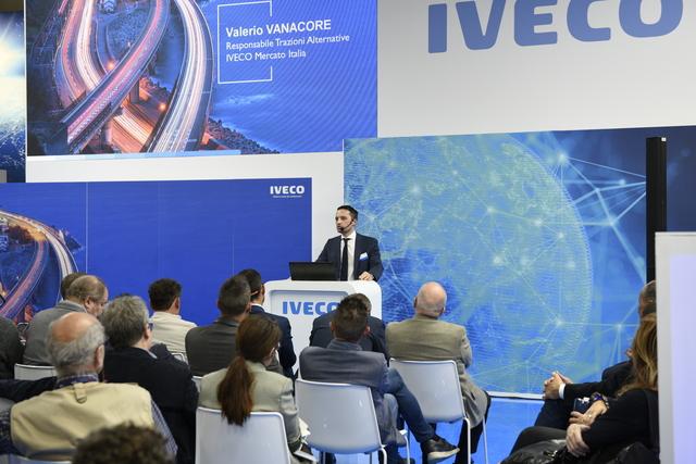 IVECO partecipa a Ecomondo e “guida la strada del cambiamento” con un ecosistema di prodotto e servizi