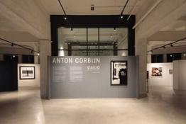 Anton Corbijn Staged courtesy the artist and e.art.h. (3)