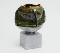 Kathy Butterly, Micro/Macro, 2022, Porcelain, earthenware, glaze, 22.9 x 18.1 x 17.1 cm