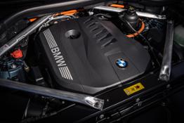 Photo Set - The new BMW X5 (04_23) - Location
