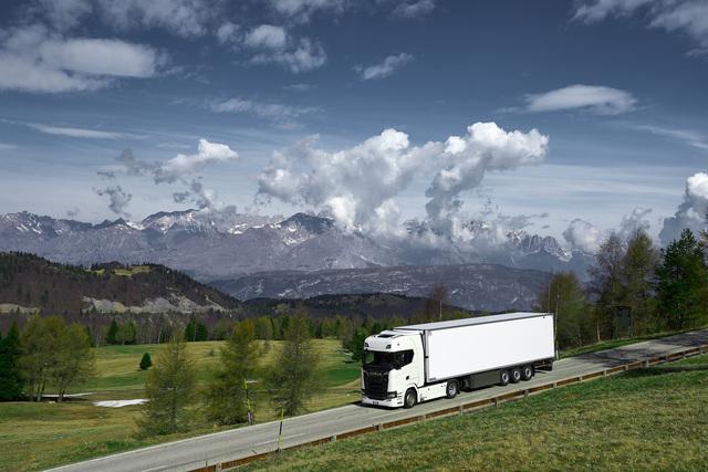 Scania e Neste insieme per il monitoraggio delle emissioni di gas serra più semplice e accurato