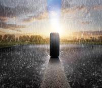 Turanza 6 Key visual Bridgestone Rain Road ALL BACKGROUNDS-2048x2048