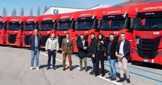 IVECO consegna 92 IVECO S-Way, di cui 15 alimentati a gas naturale, al Gruppo Codognotto