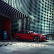 Photo Set - The new BMW 5 Series Sedan - Charging_