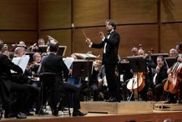 Jaume Santonja dirige l Orchestra Sinfonica di Milano - foto Angelica Concari 27